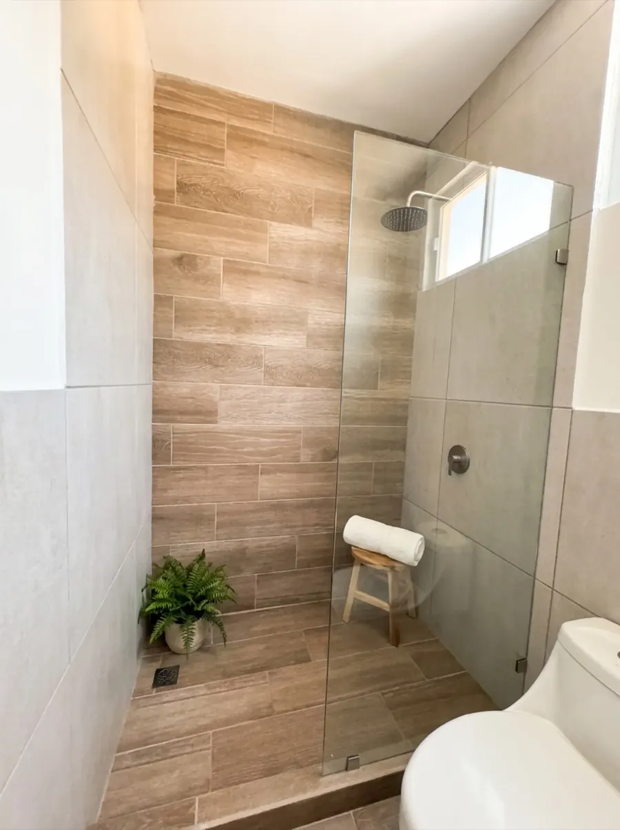 Baño del segundo nivel